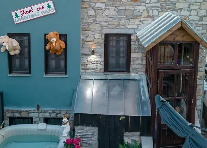 Nimfaíon Rock Dandy La Maison De L Ours - Top Fireplace Retreat תמונה