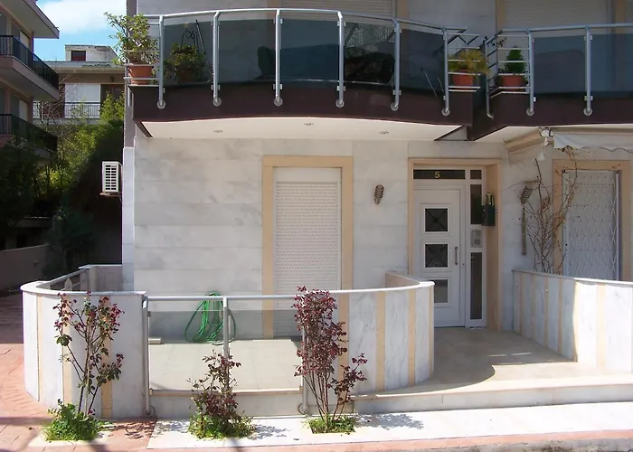 foto di Eirini Apartment Nea Kallikrateia