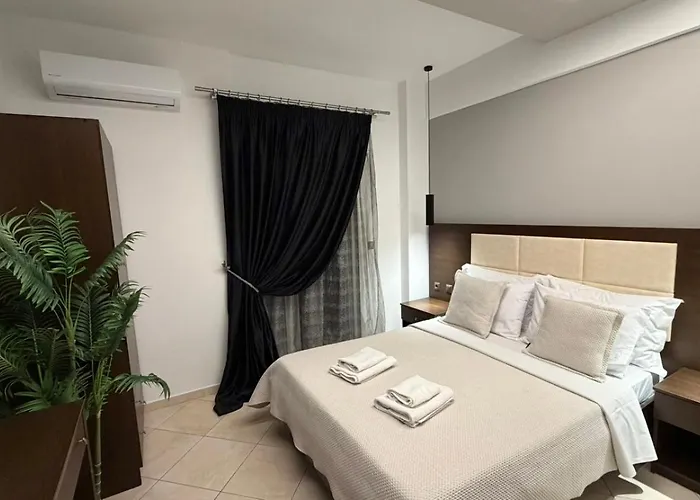 Mg Luxury Living Apart otel Vrasná fotoğrafı