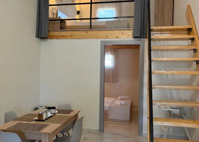 صورة Doukas Loft Apartment ني كارفالي